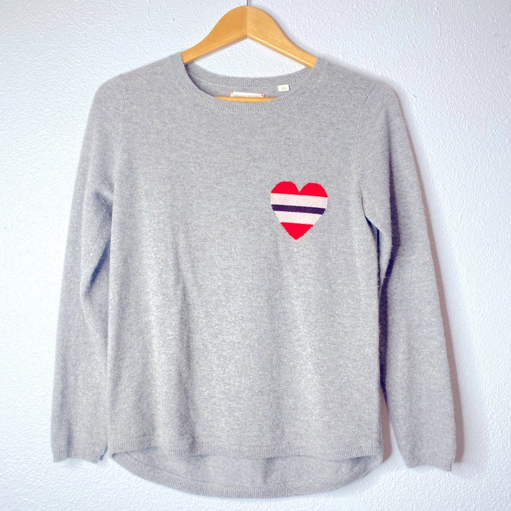 Chinti & Parker Gray Heart Sweater
